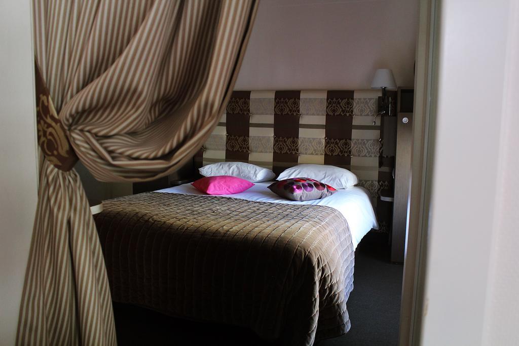 Hotel Des Bains Granville Rom bilde